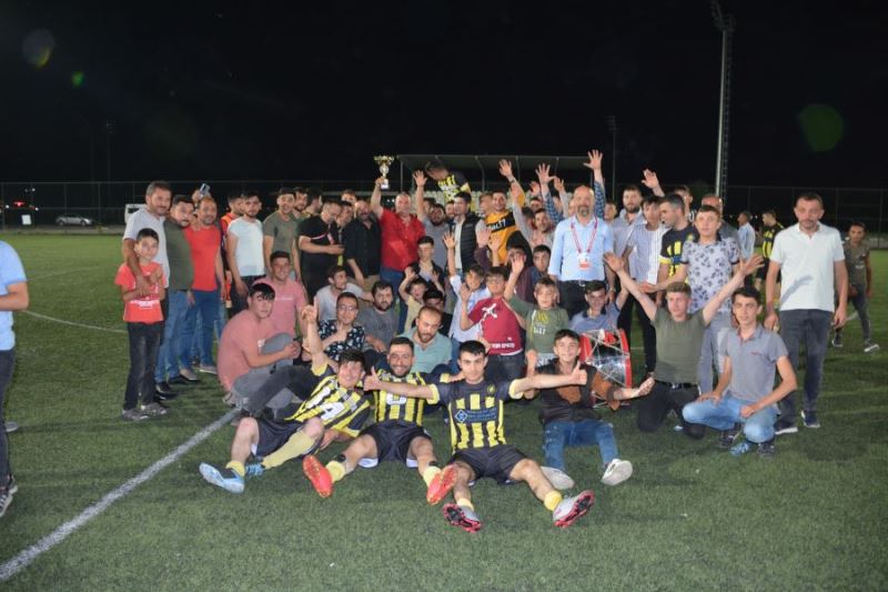 Değirmenayvalıspor şampiyon oldu