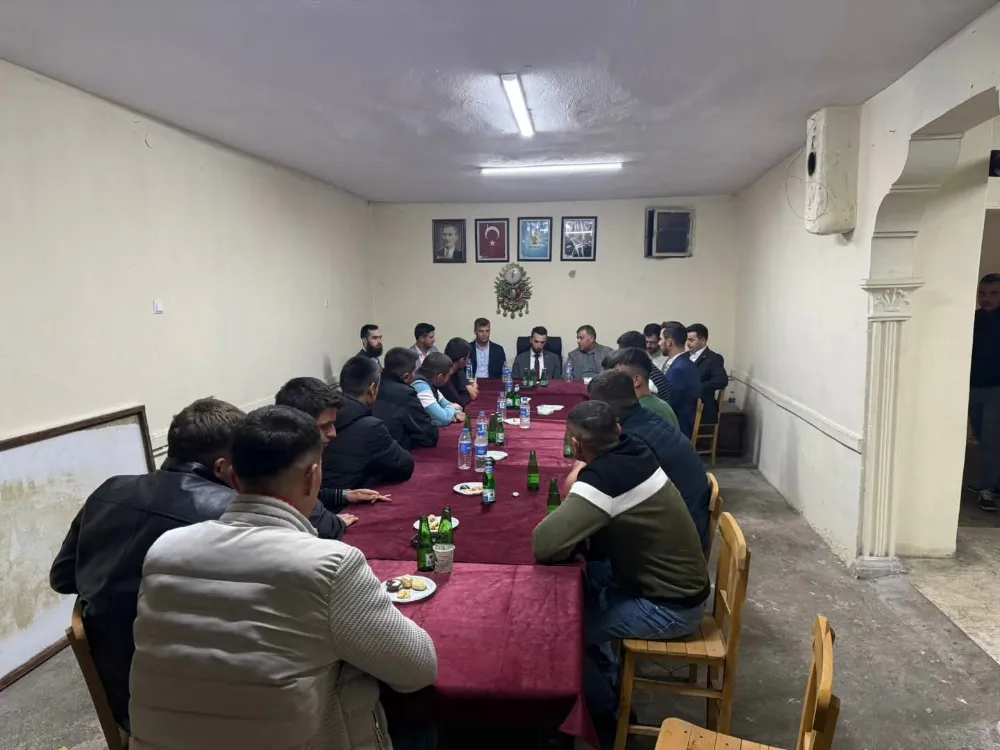 AK GENÇLİK BELDE ZİYARETLERİNE HIZ KESMEDEN DEVAM EDİYOR