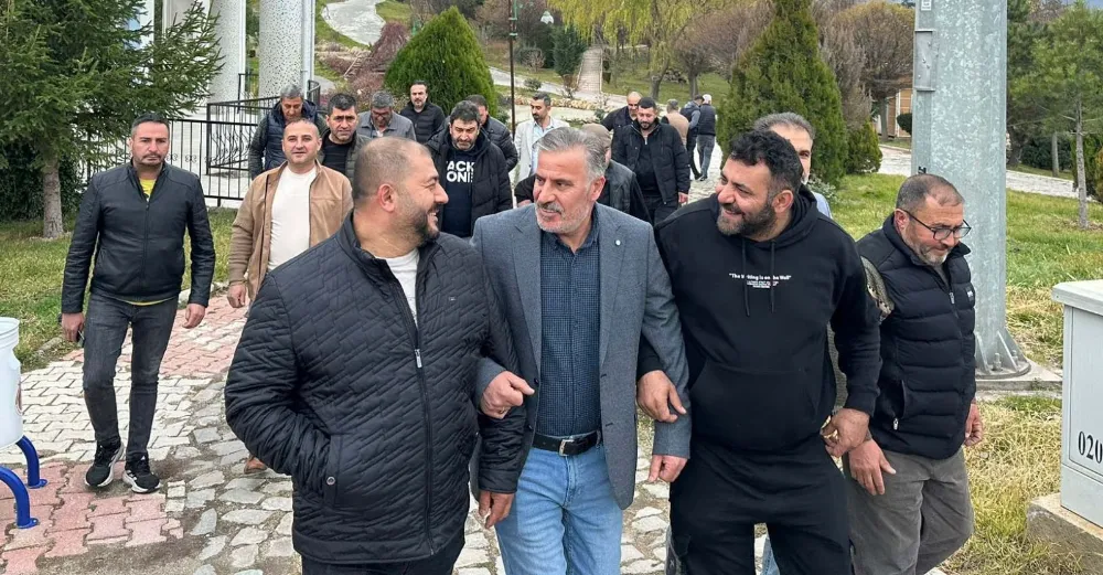 ESNAFLARDAN KUNAK’A TAM DESTEK