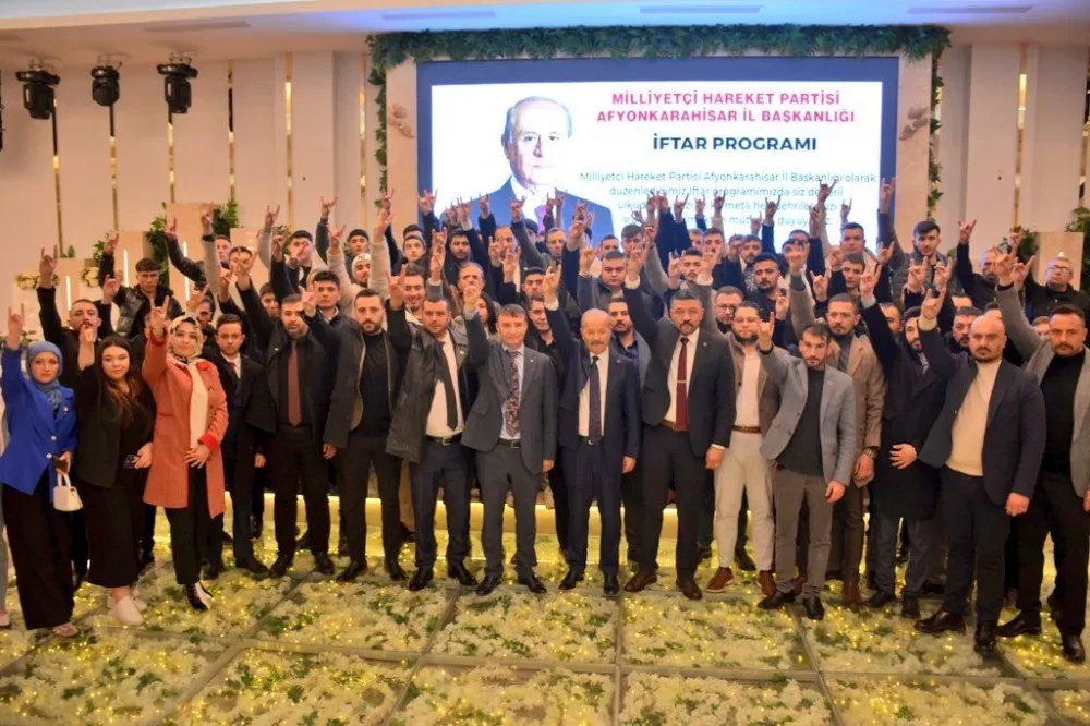 Milliyetçi Hareket Partisi İftar Programı Düzenledi 