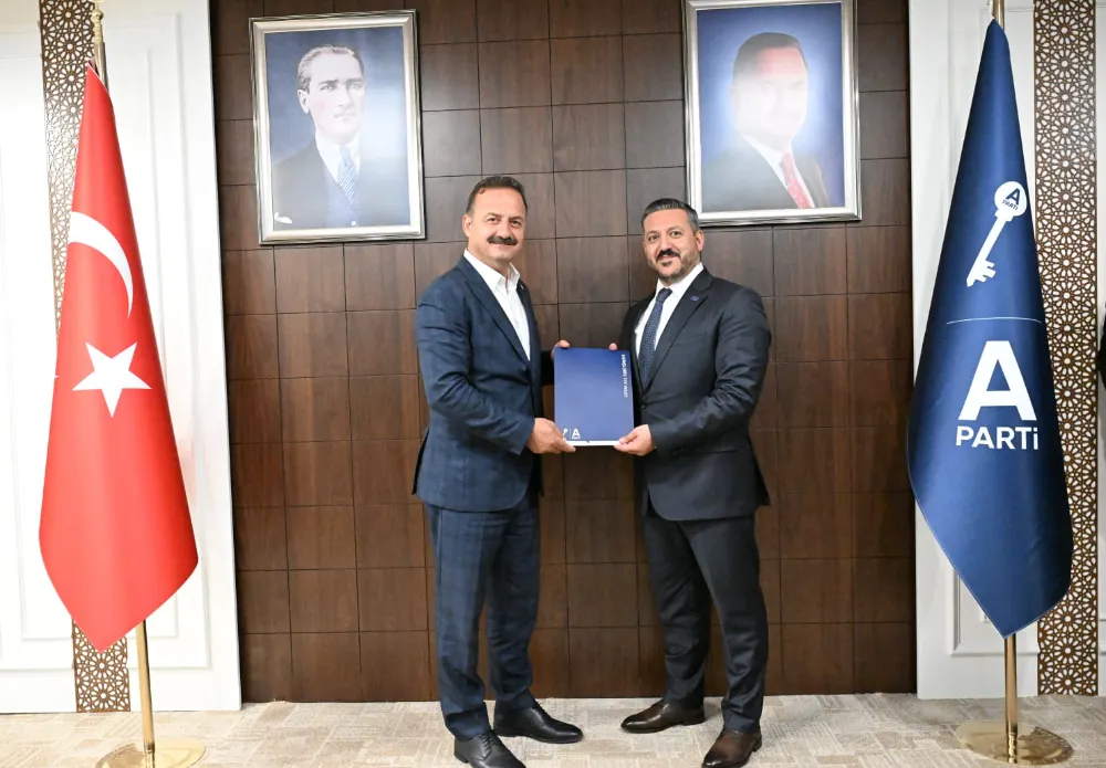 ANAHTAR PARTİDE BAYRAK DEĞİŞİMİ YENİ BAŞKAN MAZBATASINI ALDI
